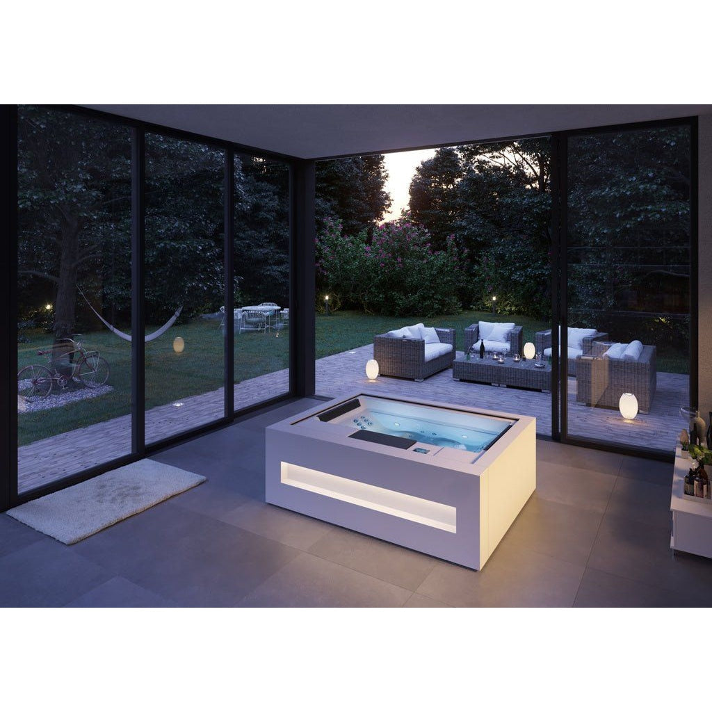 - Alpha Wellness - Whirlpool Intense Cube