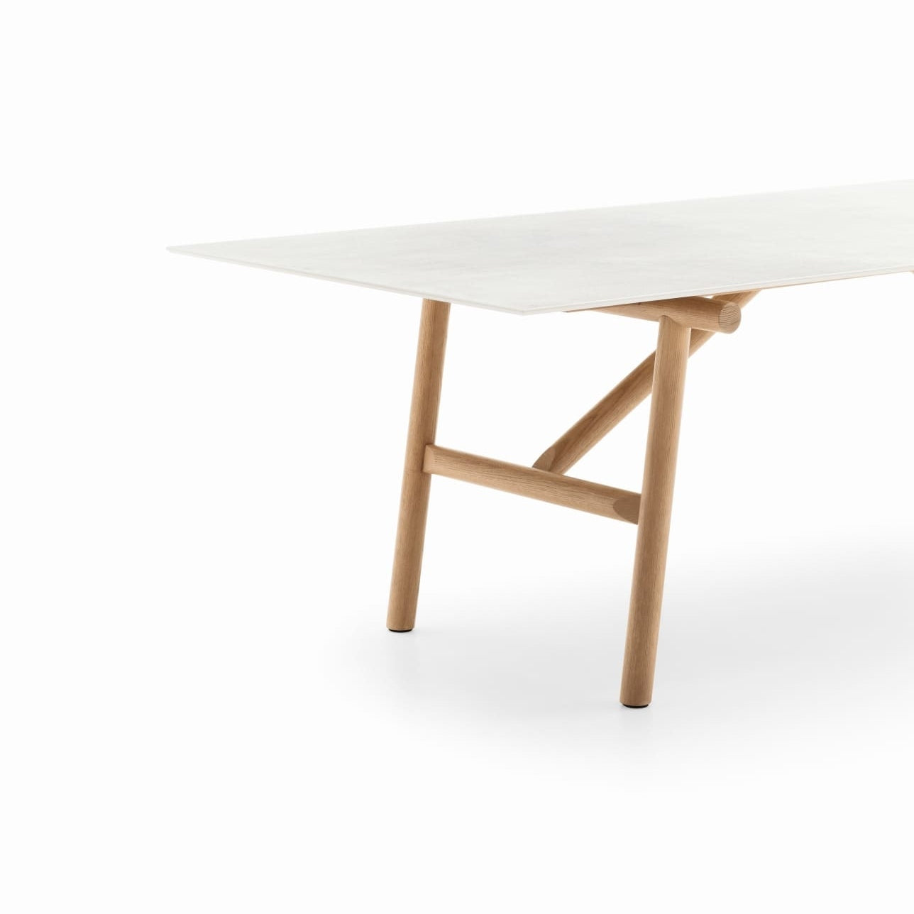 Ditre Italia - Mesa Isamu