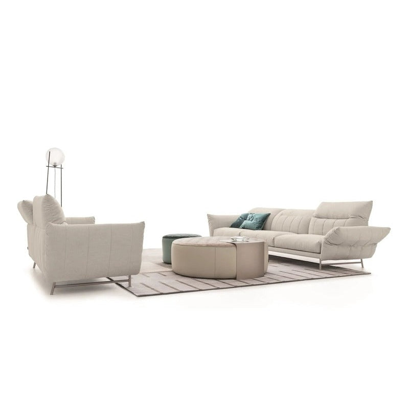 Discover the Dongo Armchair by Todus – a perfect combination of comfort and style. Ideal for modern living spaces, this armchair offers high-quality materials and a timeless design. Experience exceptional coziness and stylish accents for your home.