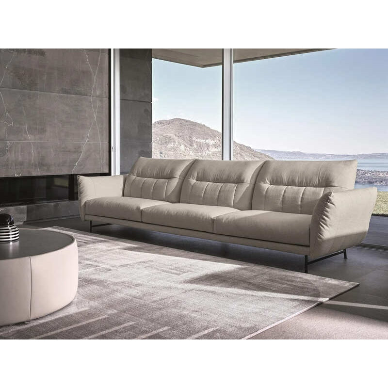 Discover the Dongo Armchair by Todus – a perfect combination of comfort and style. Ideal for modern living spaces, this armchair offers high-quality materials and a timeless design. Experience exceptional coziness and stylish accents for your home.