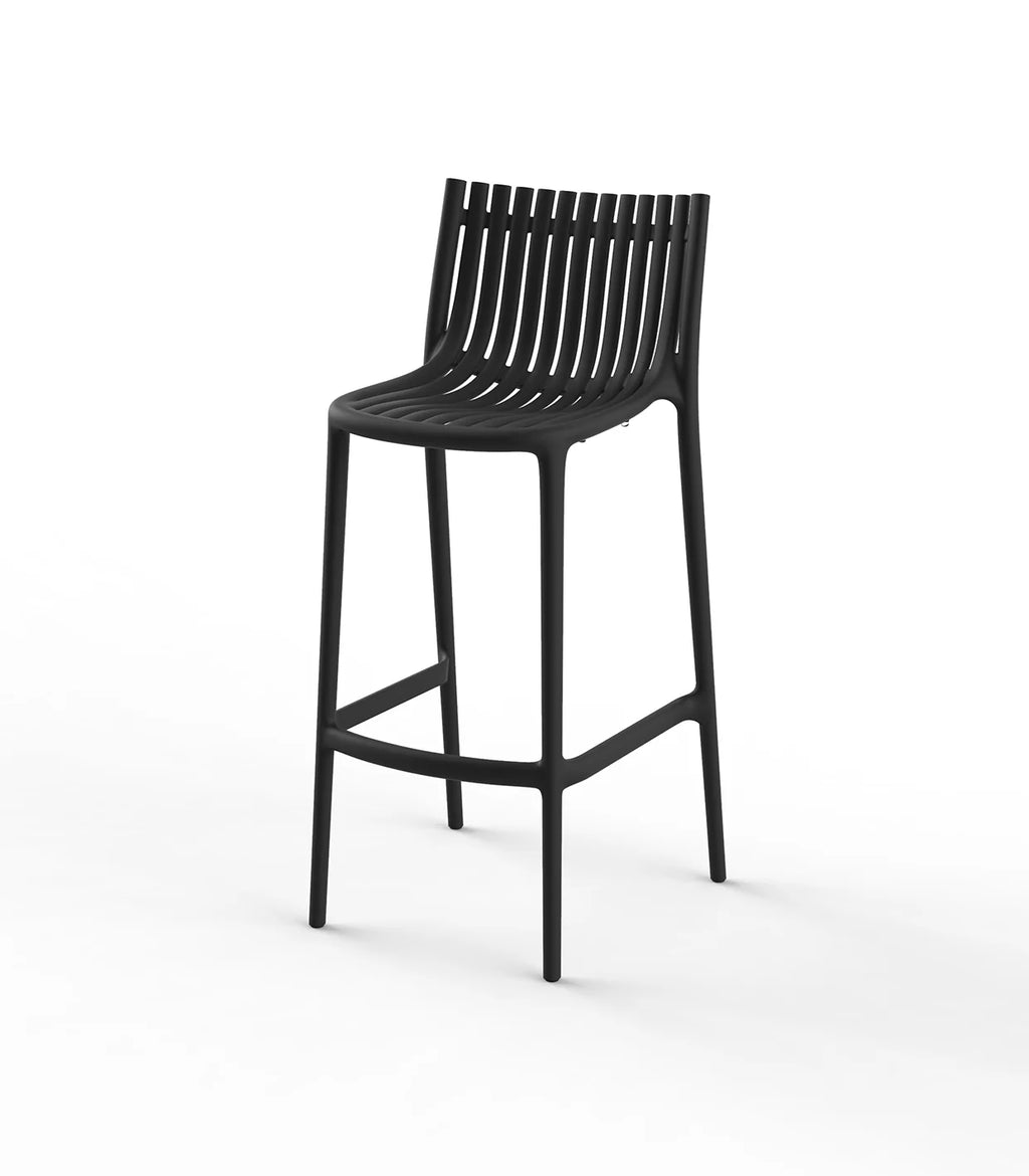 gandia-blasco-solanas-cocoon-lounge-chair