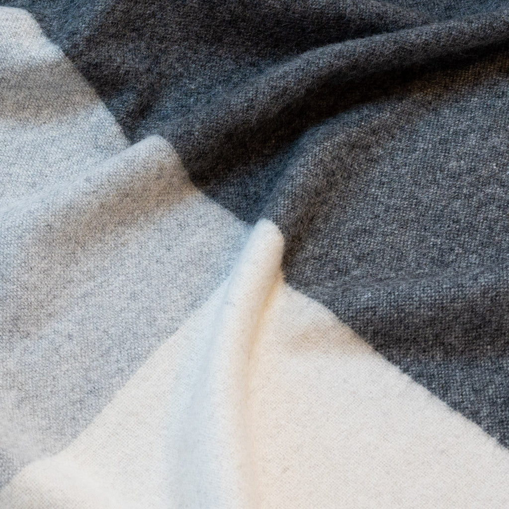 Natural Alpaca Wool Throw - Classic