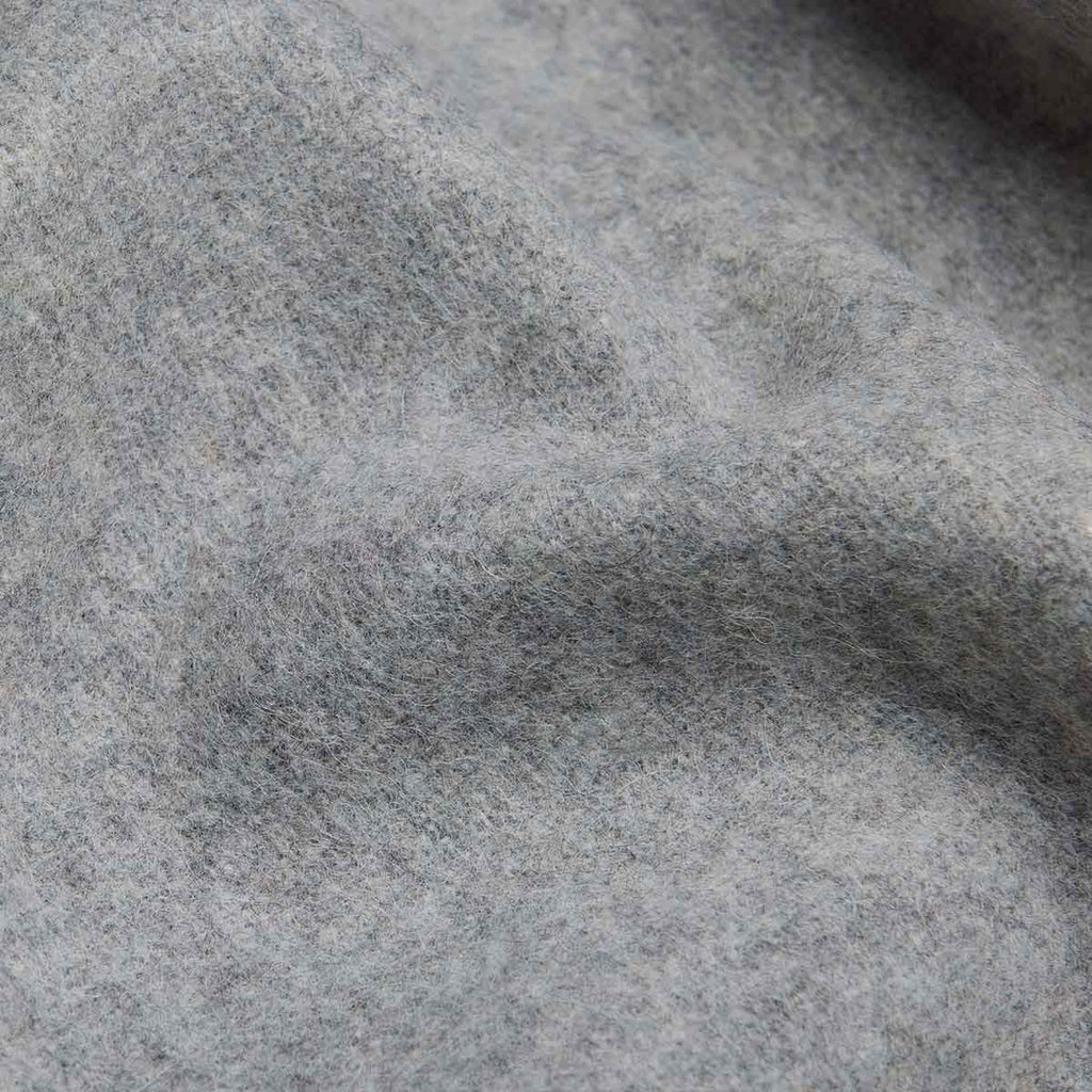 Descubra lujosos plaids de Carma en calidad premium ✓ Mantas de piel sintética de alta calidad y cojines a juego ✓ ¡Pida la colección Carma Plaid sin gastos de envío!