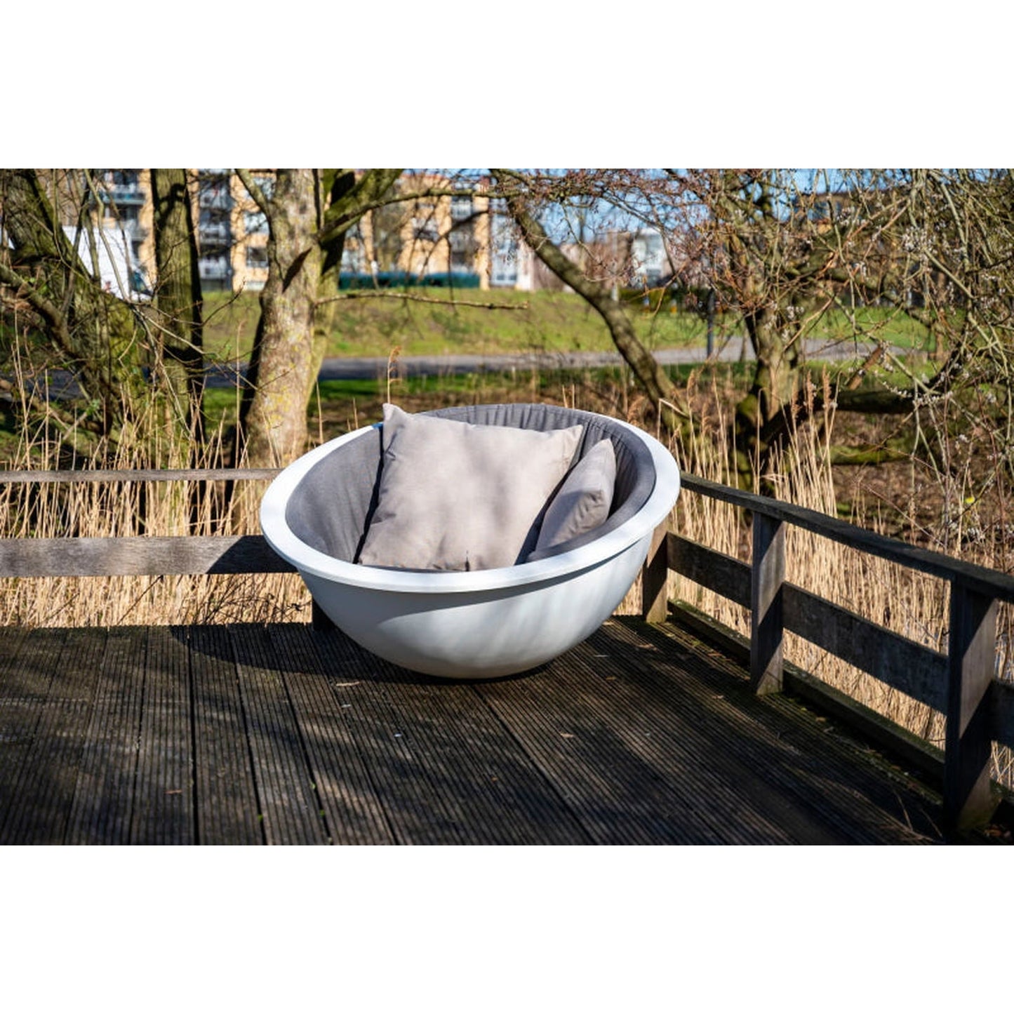   - Adezz - Sphere Loungesessel                              