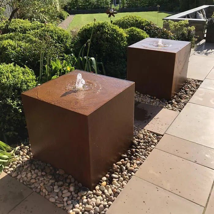 - Adezz - Tap Planter Box Hardwood