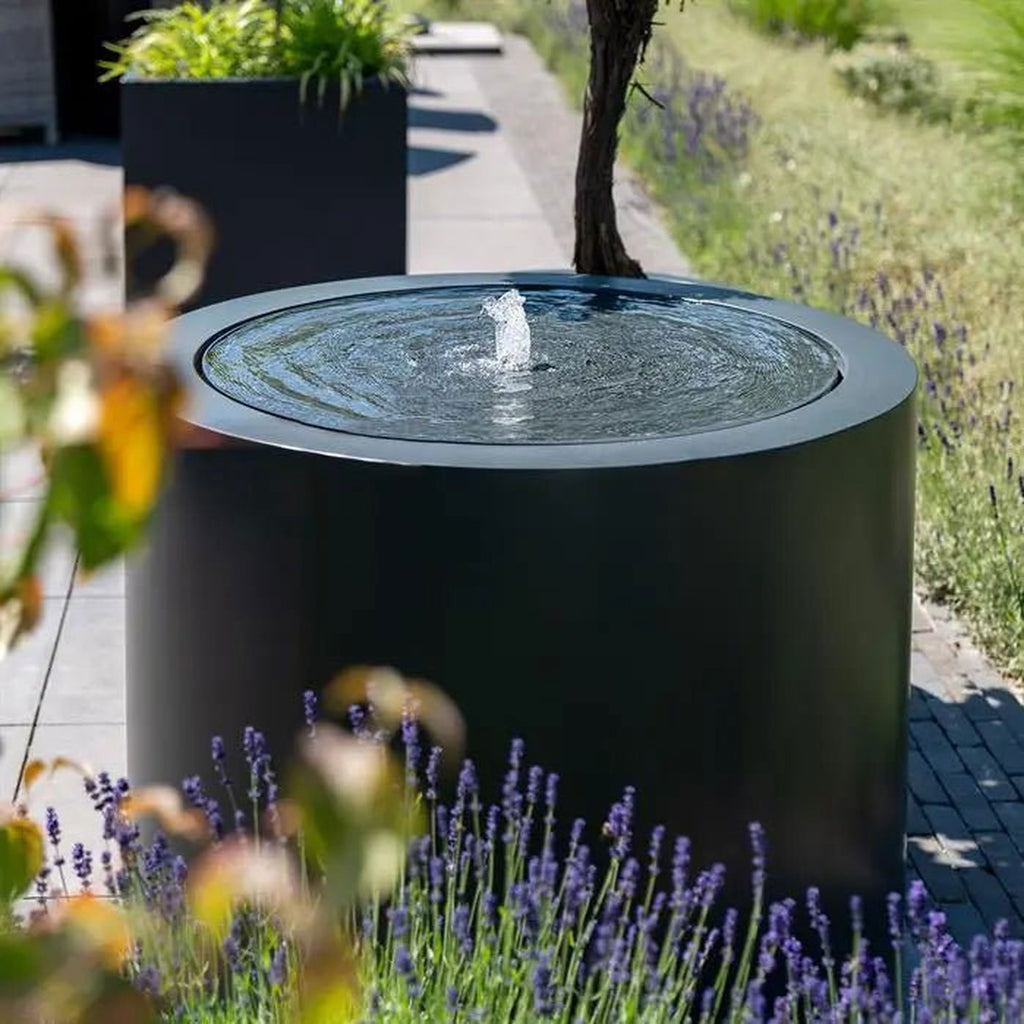 - Adezz - Water Table 600x600