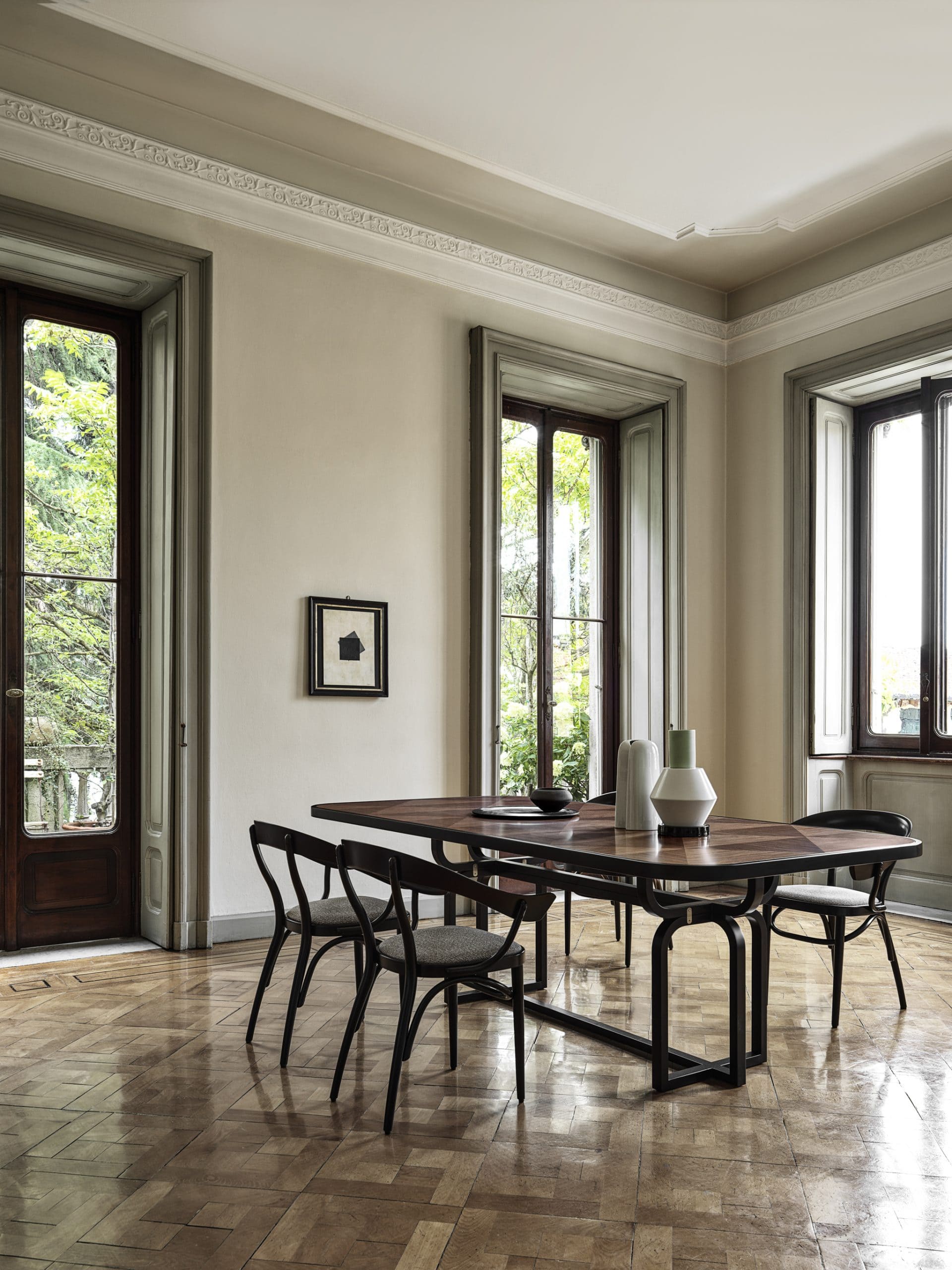 Elegant Skagerak Jut Highboard by Fritz Hansen. Discover it now in the Verus Living Shop and style your home!