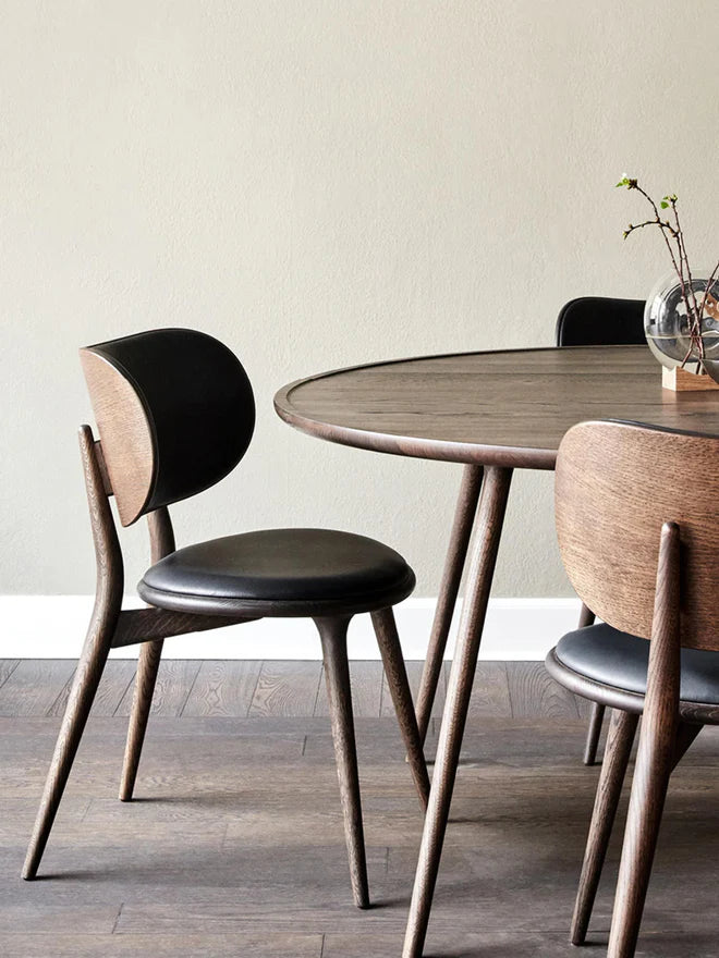 Mater - La Silla del Comedor de Madera de Roble Oscuro