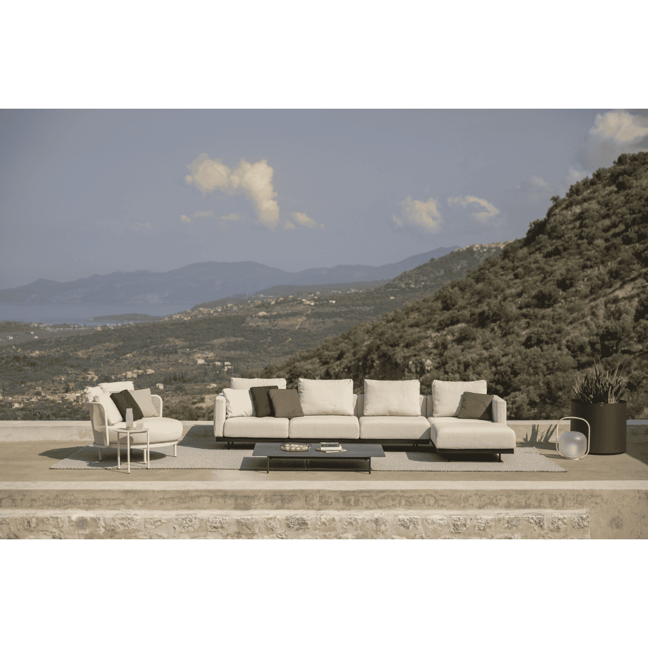 Fritz Hansen - Series 7 Office Chair 3117 Fully Upholstered