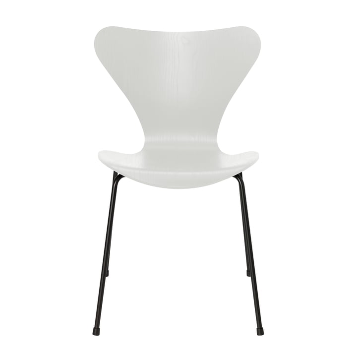 Fritz Hansen - Silla Serie 7 3107 de fresno teñido