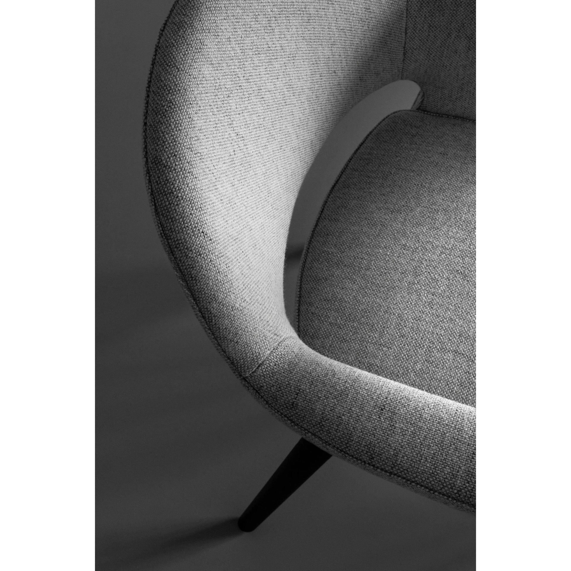 Piaval_Armchair_Cloche_3