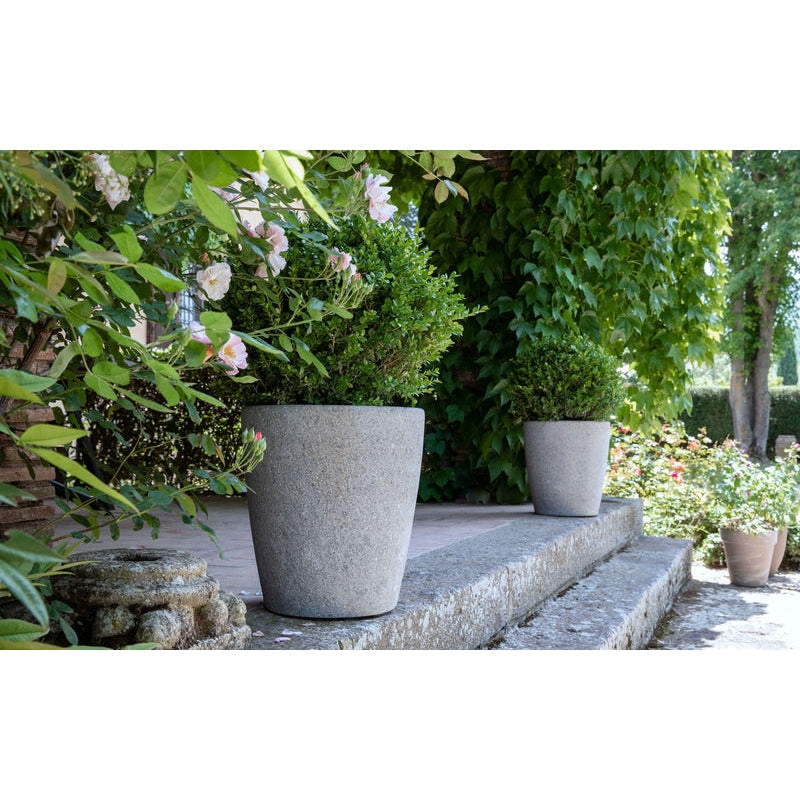 VELTHA® - ATRIUM Jarrón de jardín redondo de Peperino