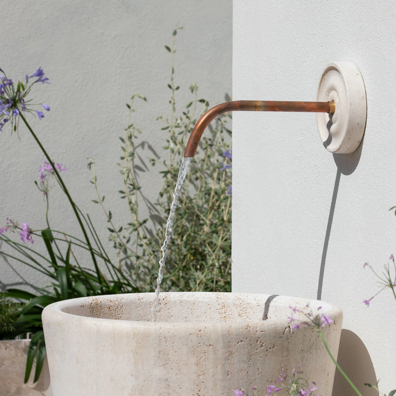 VELTHA® - FUENTE de jardín actual de travertino