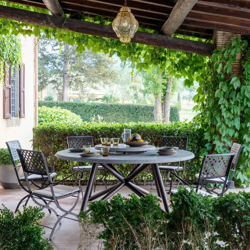 Discover the elegant Charme Armchair with High Backrest by Roberti, now available at Verus Living. Perfect for stylish living spaces, it offers top-notch comfort and high-quality design. Bring Italian flair to your home!