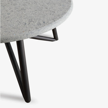 VELTHA® - Mesa redonda UNI Peperino