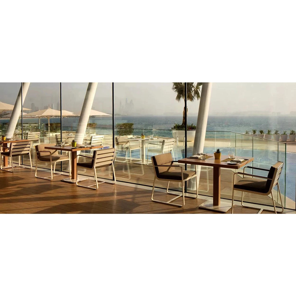 linie-design-agner-carpet-lucens