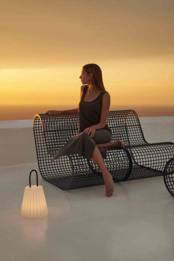 Discover the luxurious Develius Mellow Sofa Configuration D by &Tradition. Order now at the Verus Living Shop!
