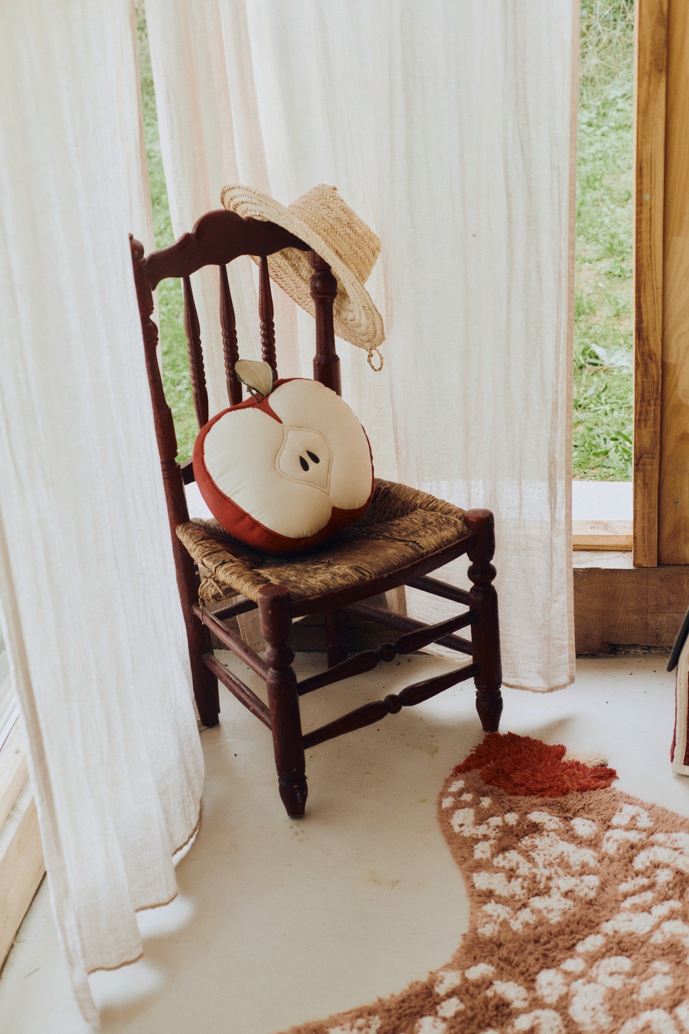 Decorative Basket Honey Pot