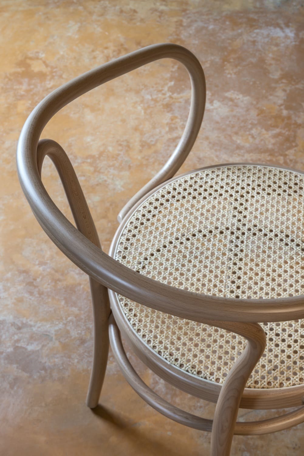 GTV Thonet - Silla Vienesa