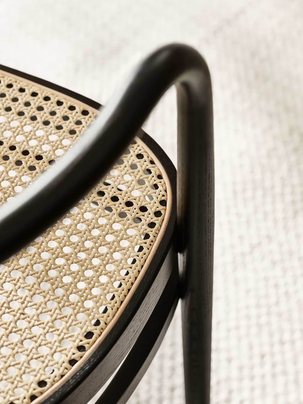 tom-dixon-fat-burostuhl-leder-cognac