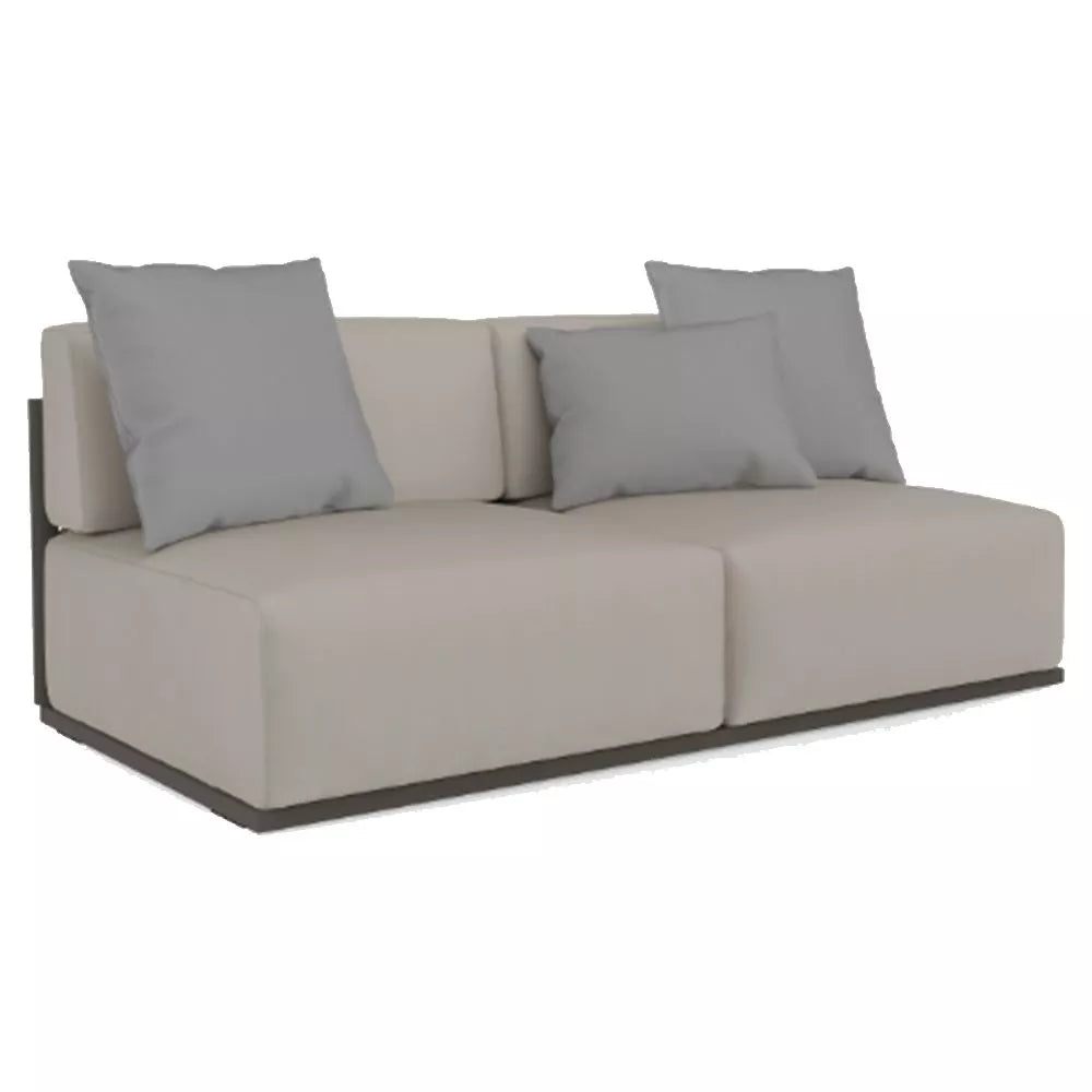 Discover the beige Churros Plus children's sofa from MeowBaby – comfortable, modular & stylish. Now at Verus Living – ideal for playing & relaxing!