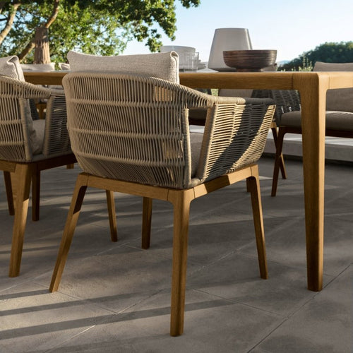 Talenti - Leaf Lounge Table