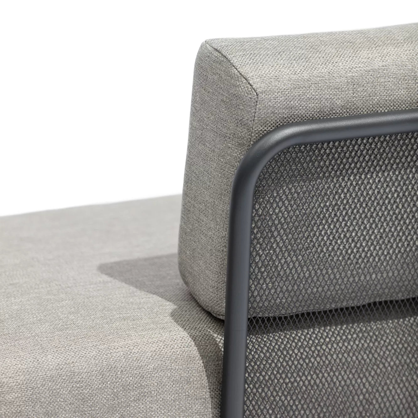 fritz-hansen-egg-chair-armchair-fabric