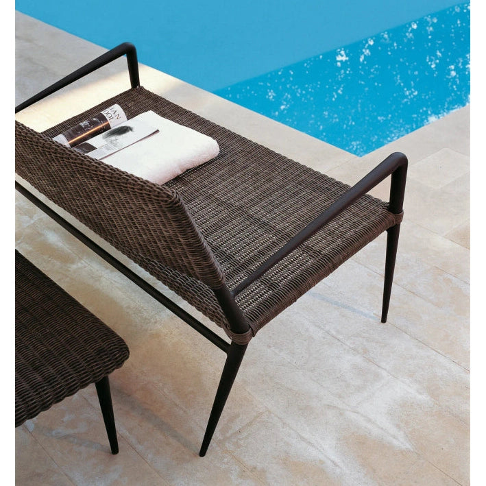 Unopiu - Synthesis Armchair