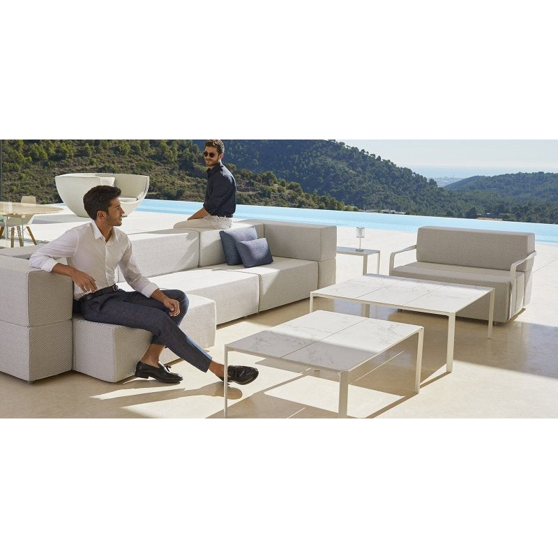 Vondom - Tablet Lounge Table 105x105