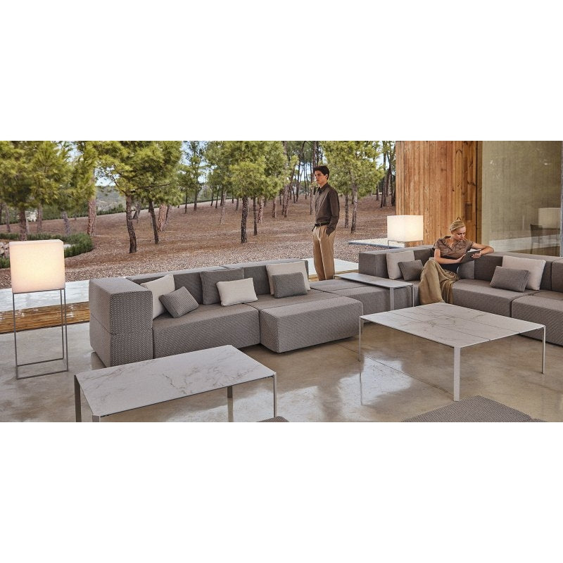 Vondom - Tablet Lounge Table 105x105