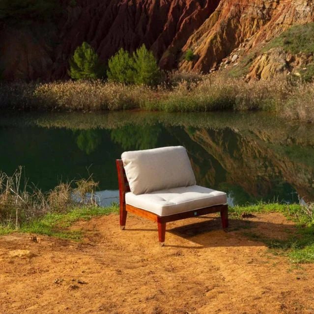 Unopiu - C'est la vie sofa 3-seater made of mahogany
