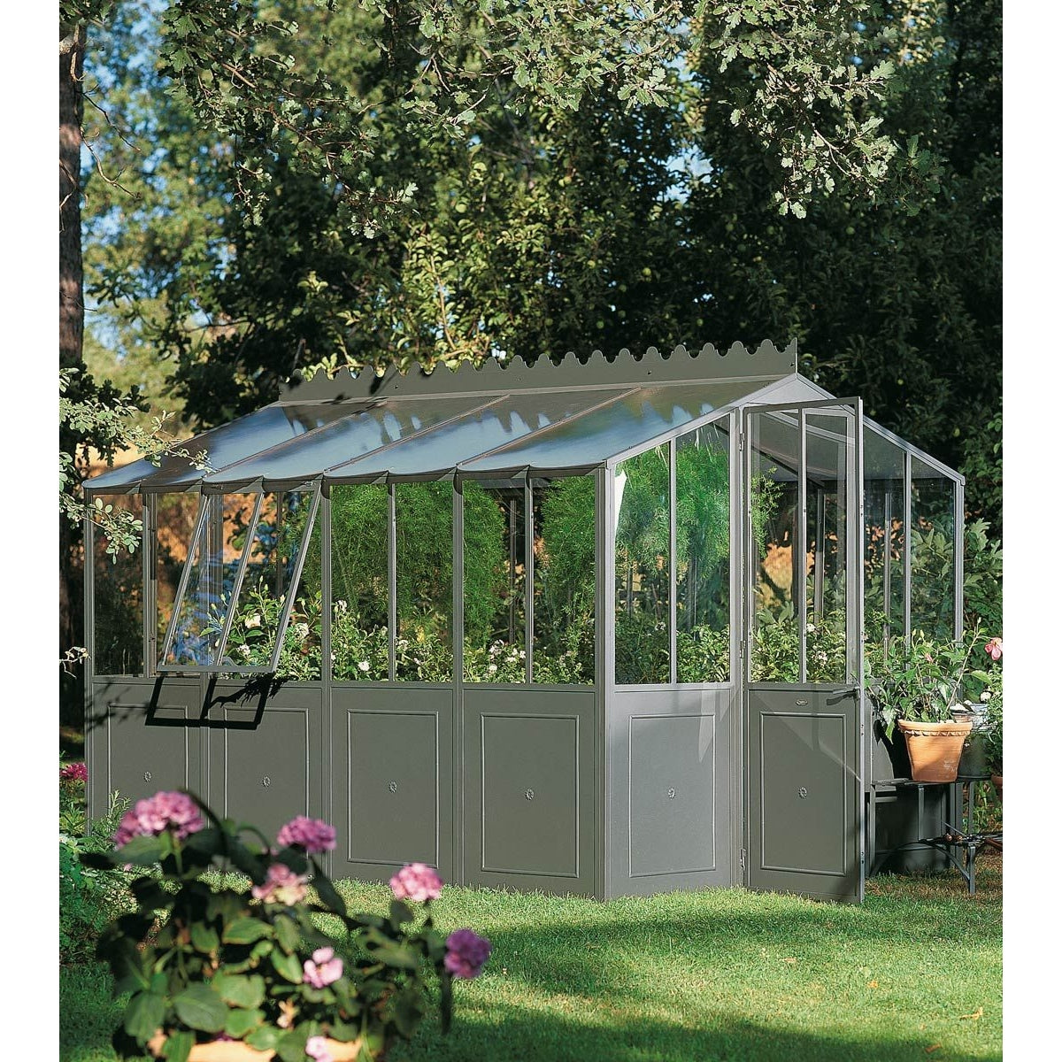 Unopiu - Aurora Table in 2 Sizes