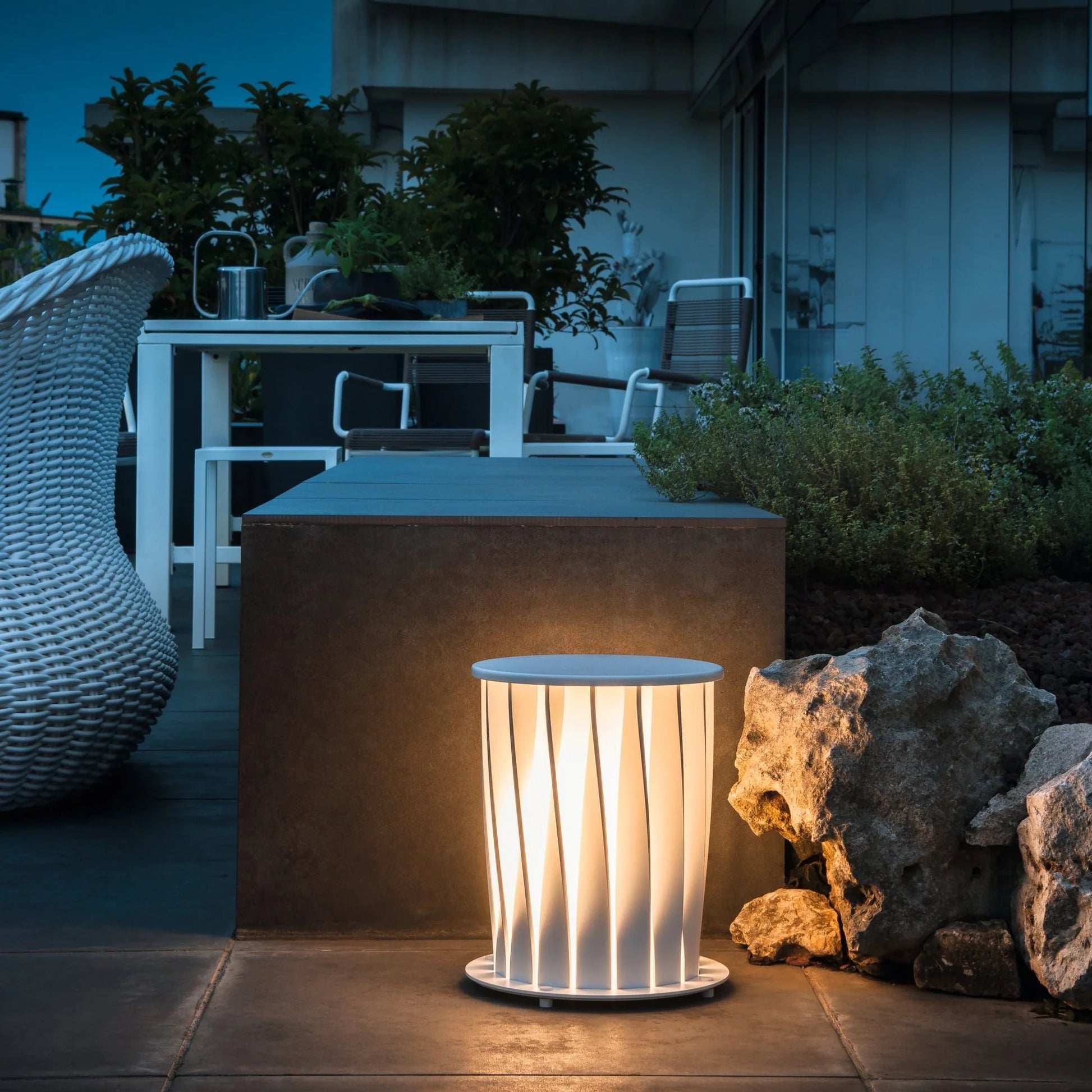 Unopiu - Levante Square Parasol with LED